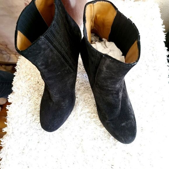 Vince suede leather high heel ankle boots - Picture 4 of 7